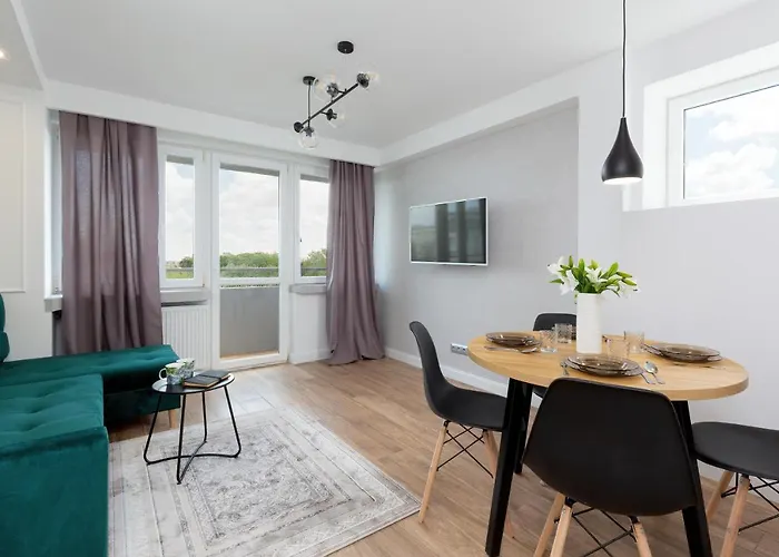 Metro Marymont Apartment By Noclegi Renters