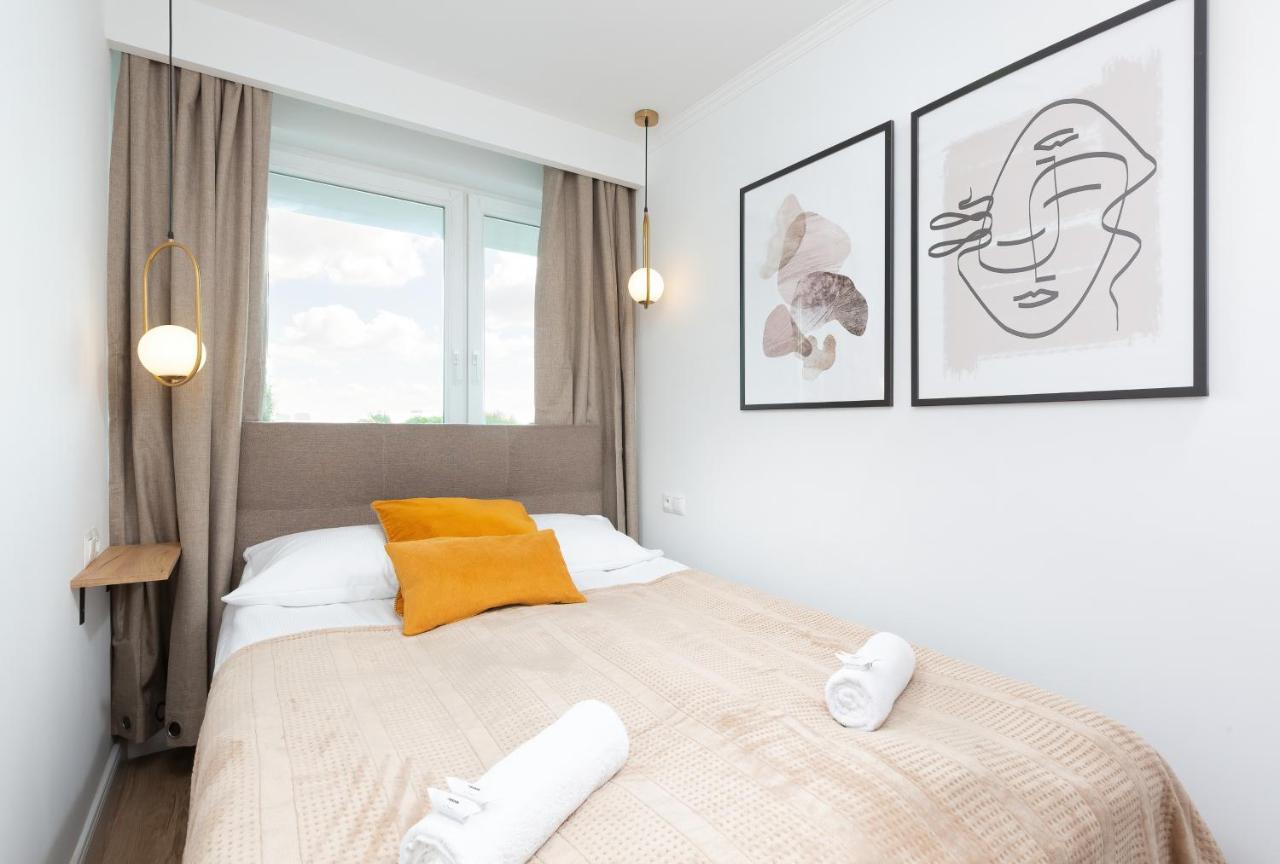 Metro Marymont By Renters Apartment Warsaw